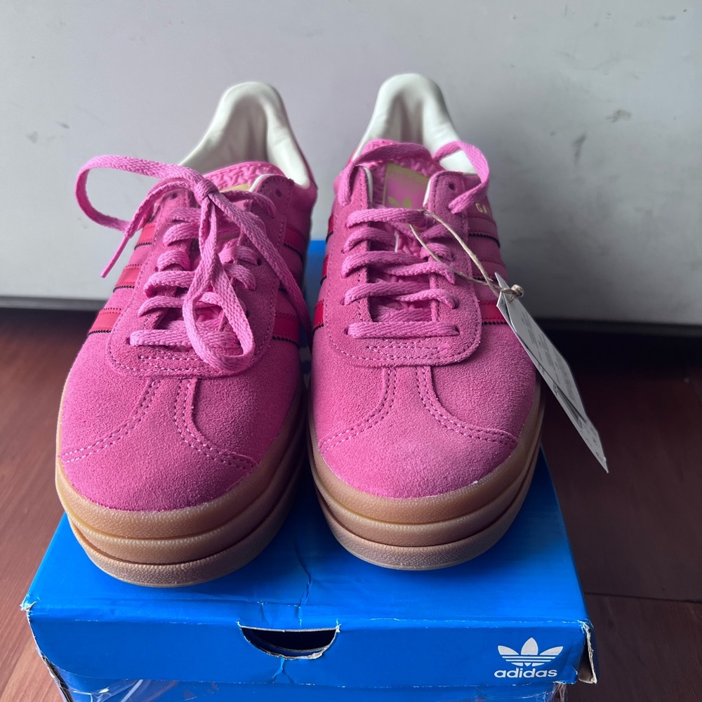 Adidas Women's Gazelle Bold pink/red Sneakers